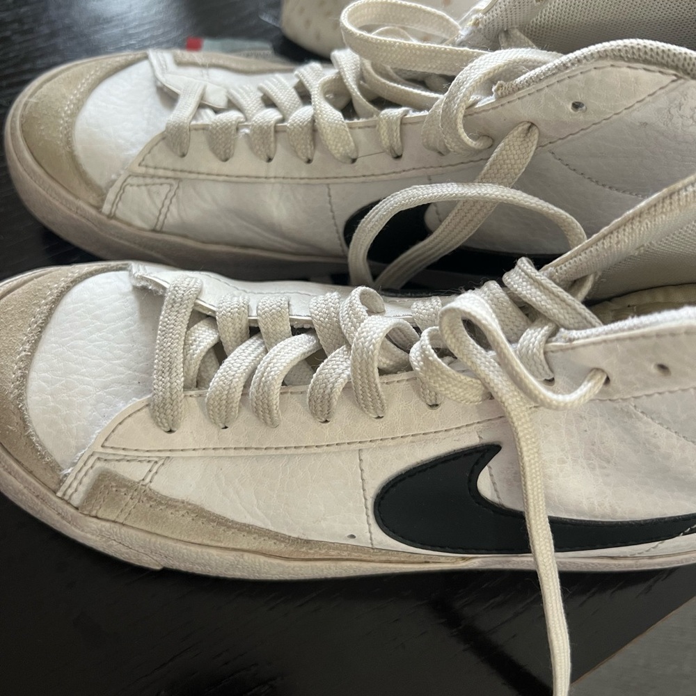 Nike womens Sneakers